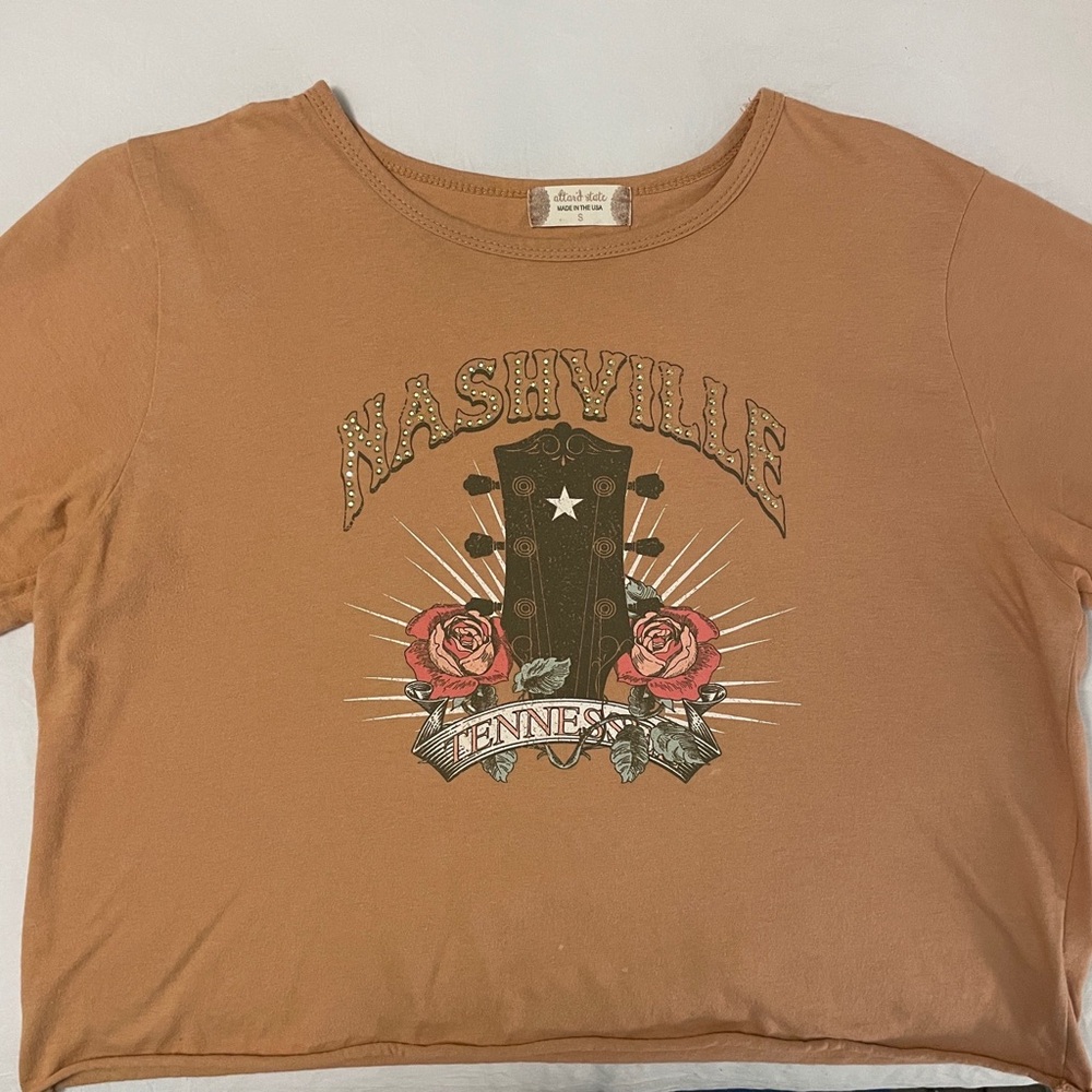 Nashville Graphic Women's Top - Brown